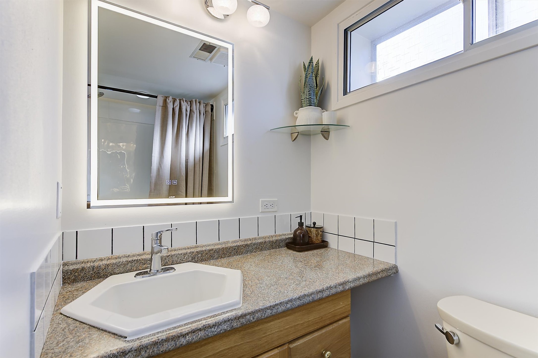 3374 Mcmurchie Road, West Kelowna, BC