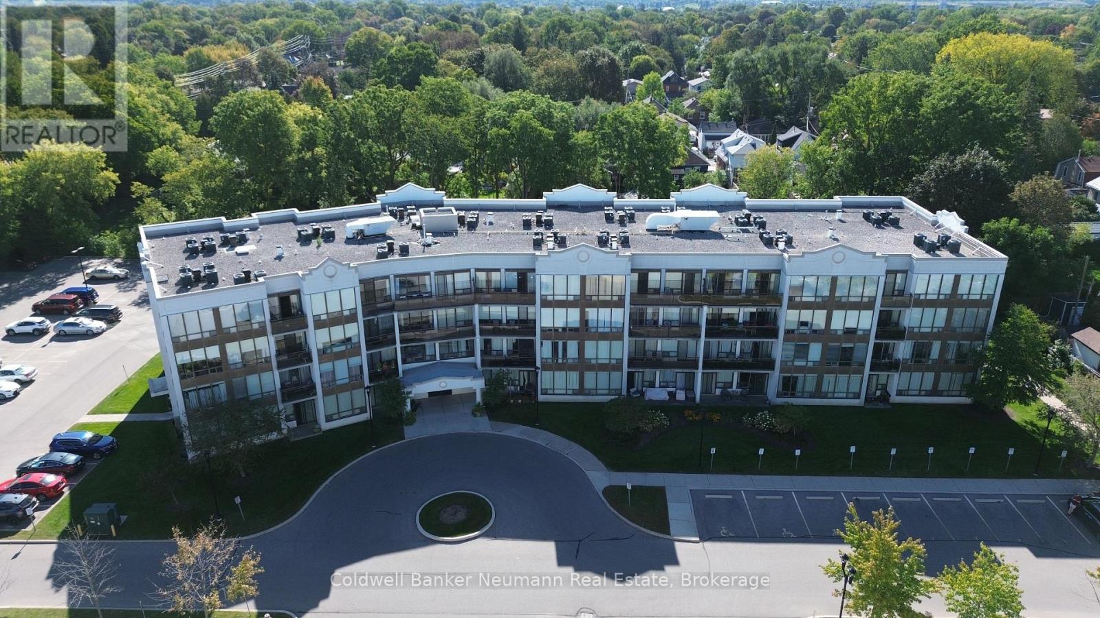 314 - 105 Bagot Street, Guelph (Junction/Onward Willow), ON