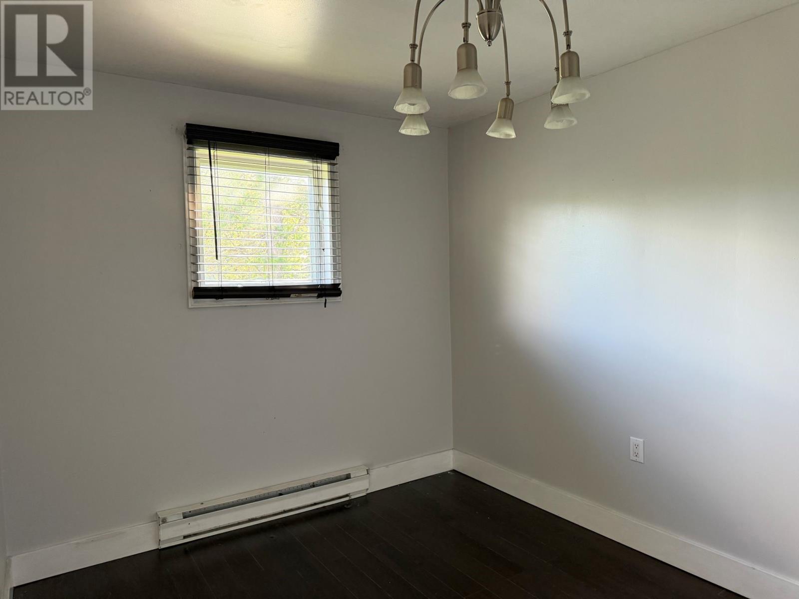 2 Birch Street, Aspen Cove, NL