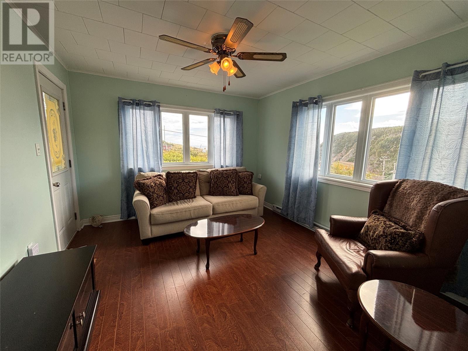 3 Robbins Road, Caplin Cove, NL