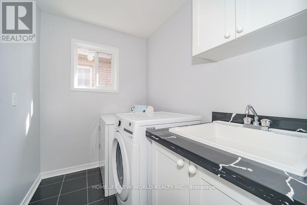 59 Wheelwright Drive, Richmond Hill, ON