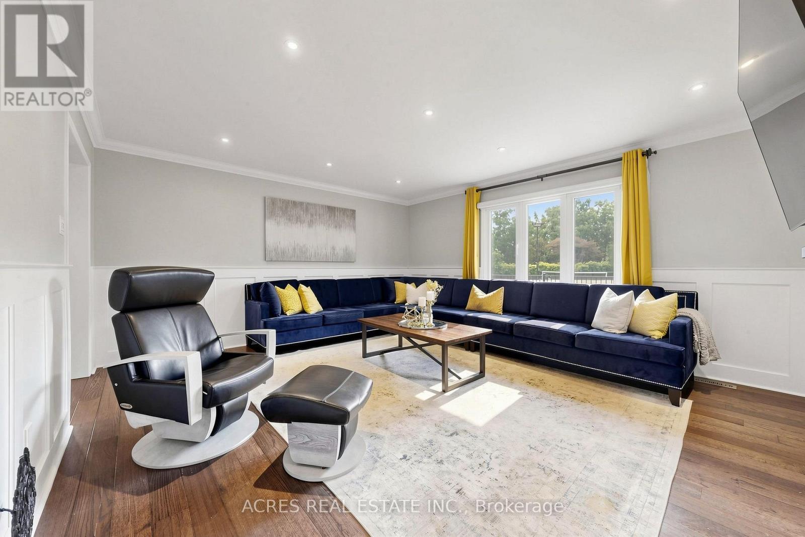 30 Casper Crescent, Brampton, ON