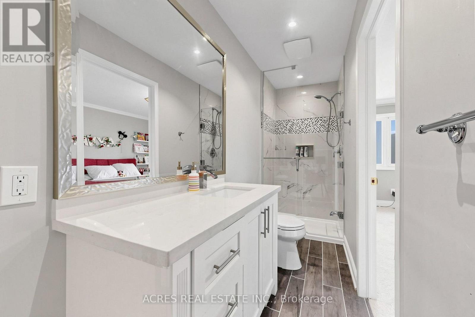 30 Casper Crescent, Brampton, ON