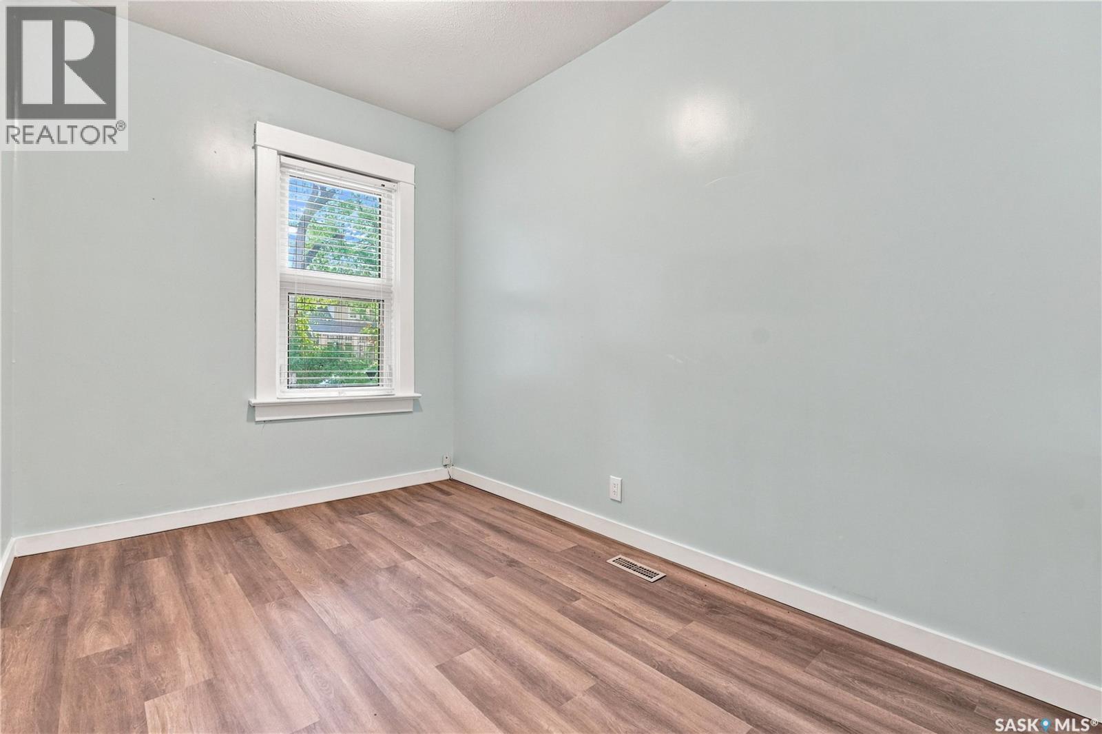 2229 Garnet Street, Regina, SK