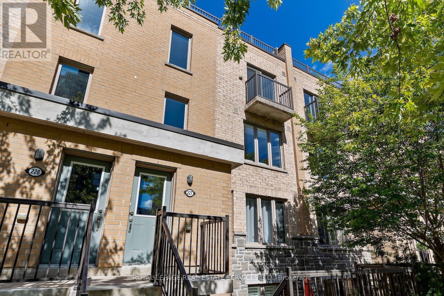 227 - 7 Foundry Avenue, Toronto, ON