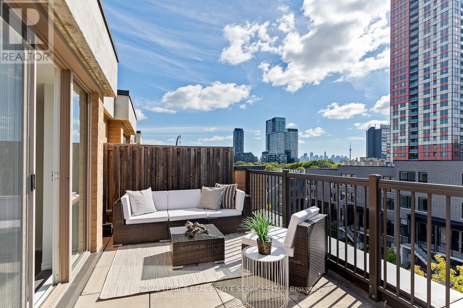 227 - 7 Foundry Avenue, Toronto, ON