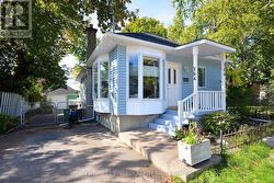 164 ACADIE COURT Ottawa, ON K1L 5L1