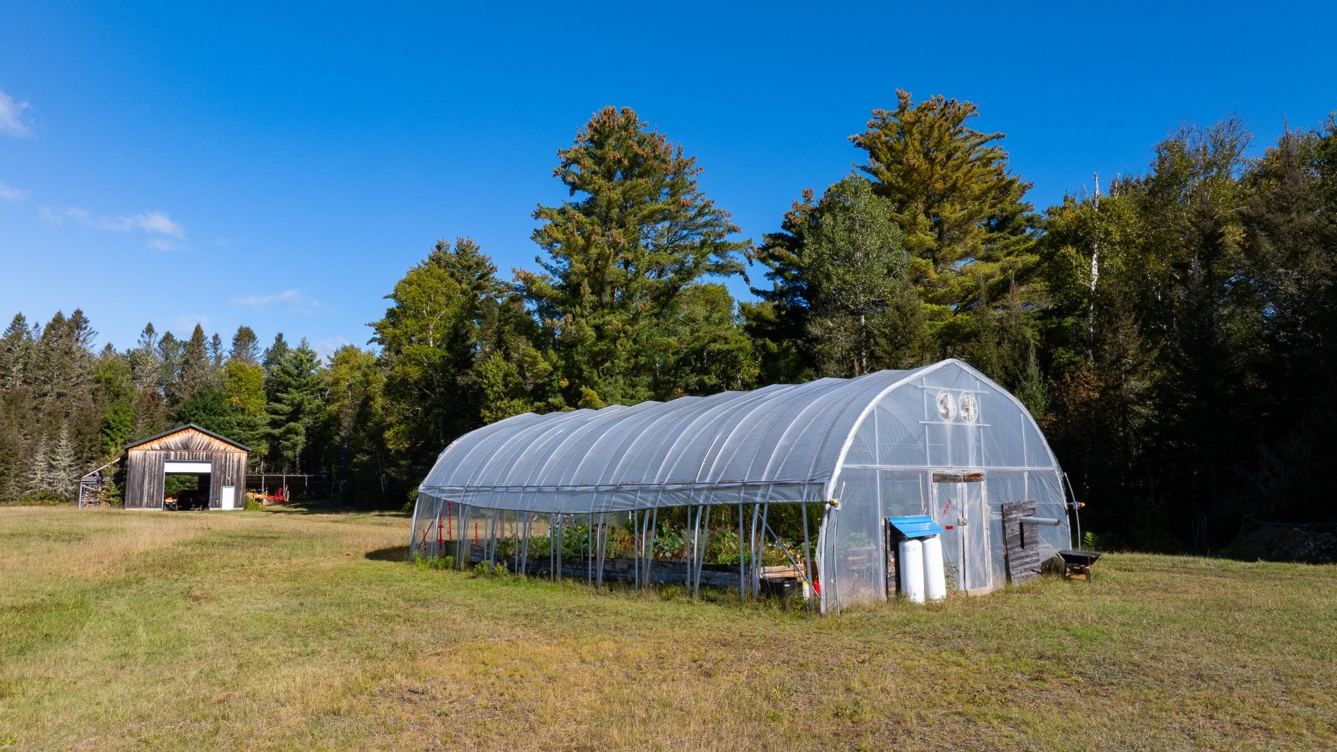 Serre - 551 Ch. De L'Ascension, L'Ascension, QC