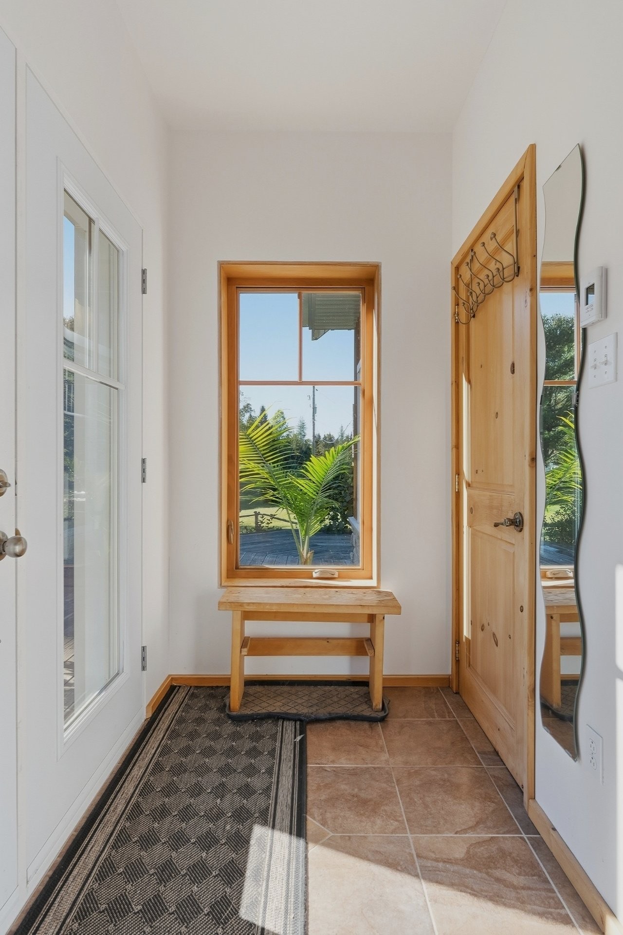 Hall d'entrée/Vestibule - 551 Ch. De L'Ascension, L'Ascension, QC