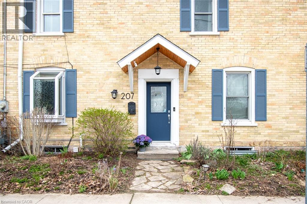 207 Waterloo Street N, Cambridge, ON