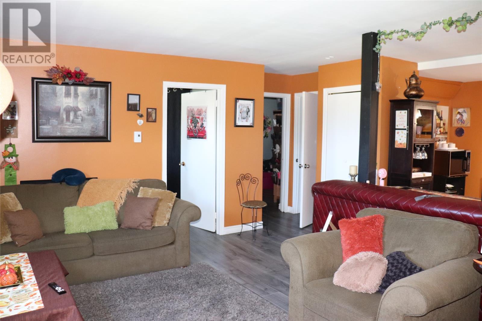6 Hillview Avenue, Stephenville Crossing, NL