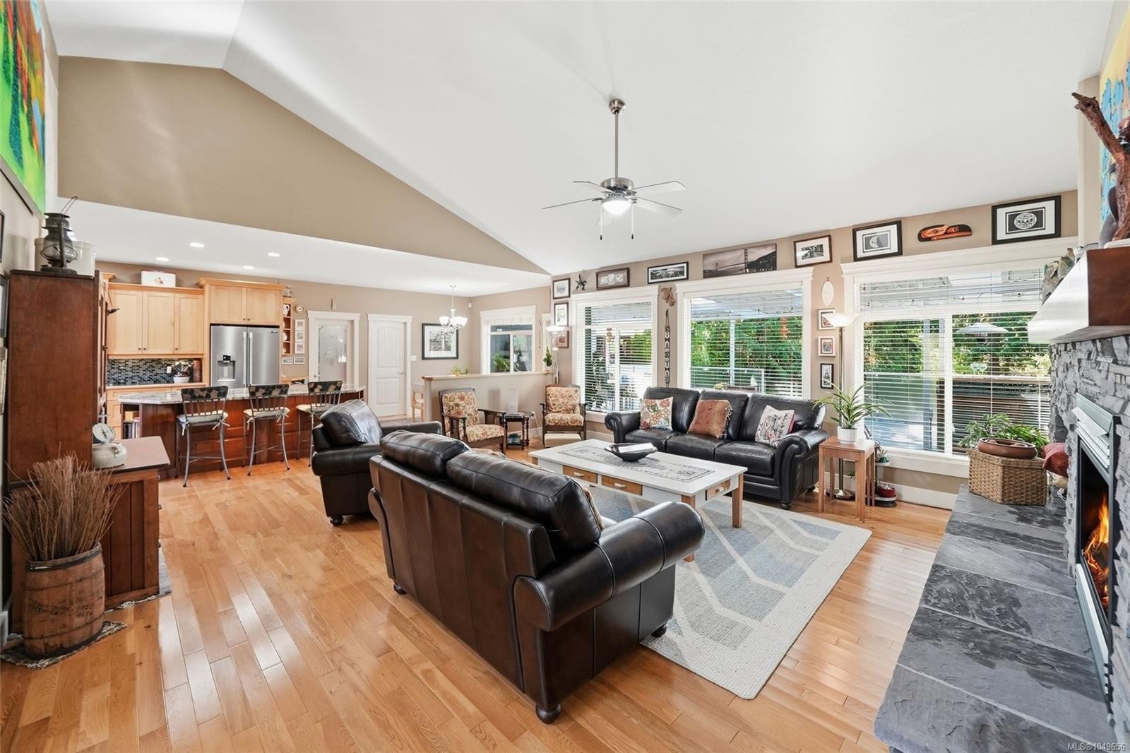 2040 Sun King Rd, Coombs, BC