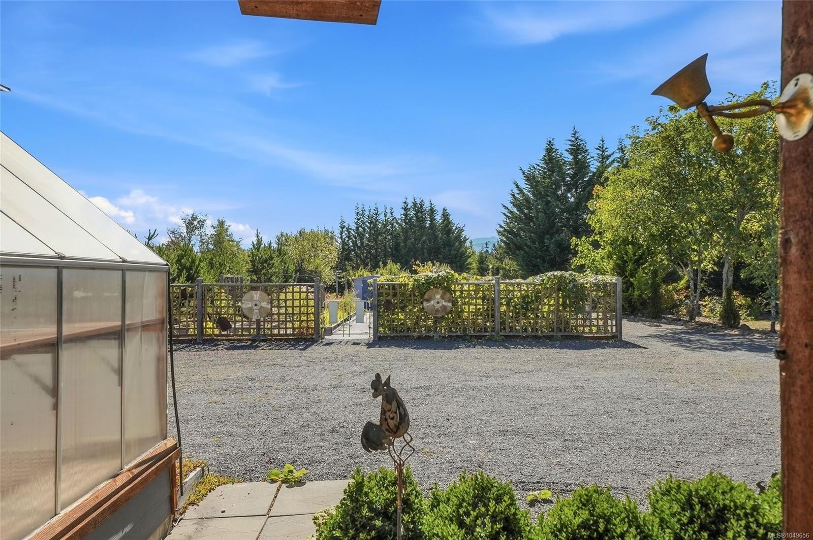 2040 Sun King Rd, Coombs, BC