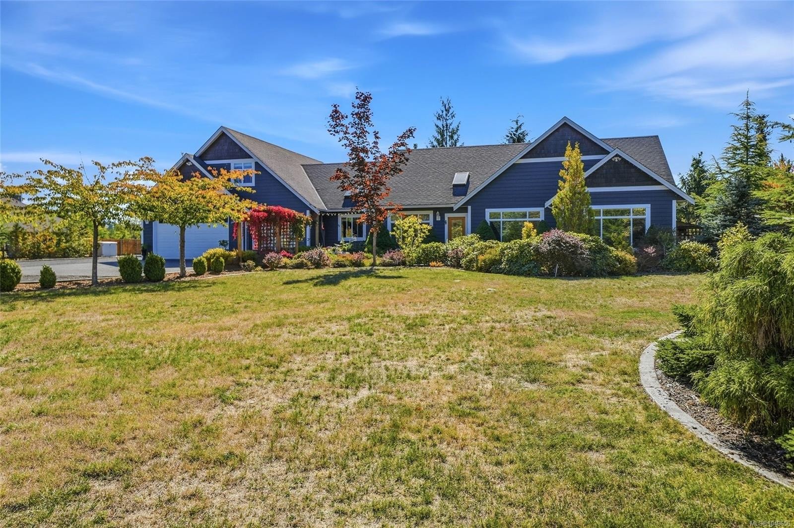 2040 Sun King Rd, Coombs, BC