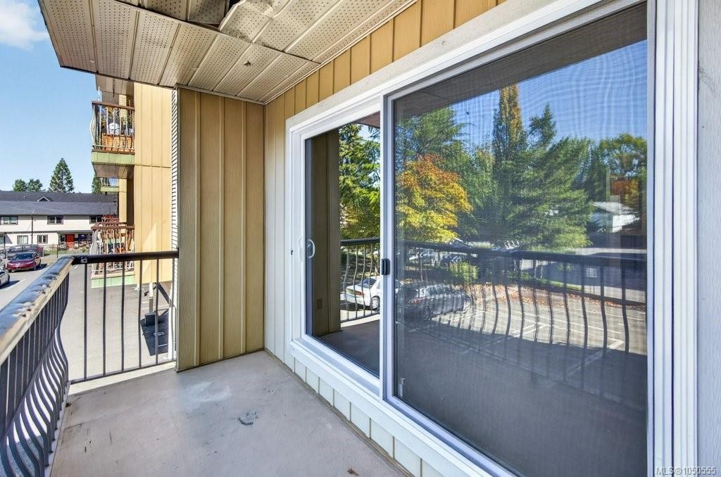 #212-1015 Cumberland Rd, Courtenay, BC