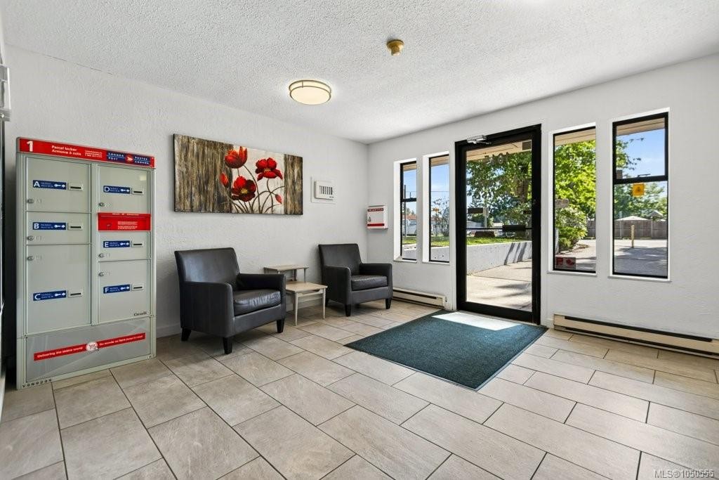 #212-1015 Cumberland Rd, Courtenay, BC