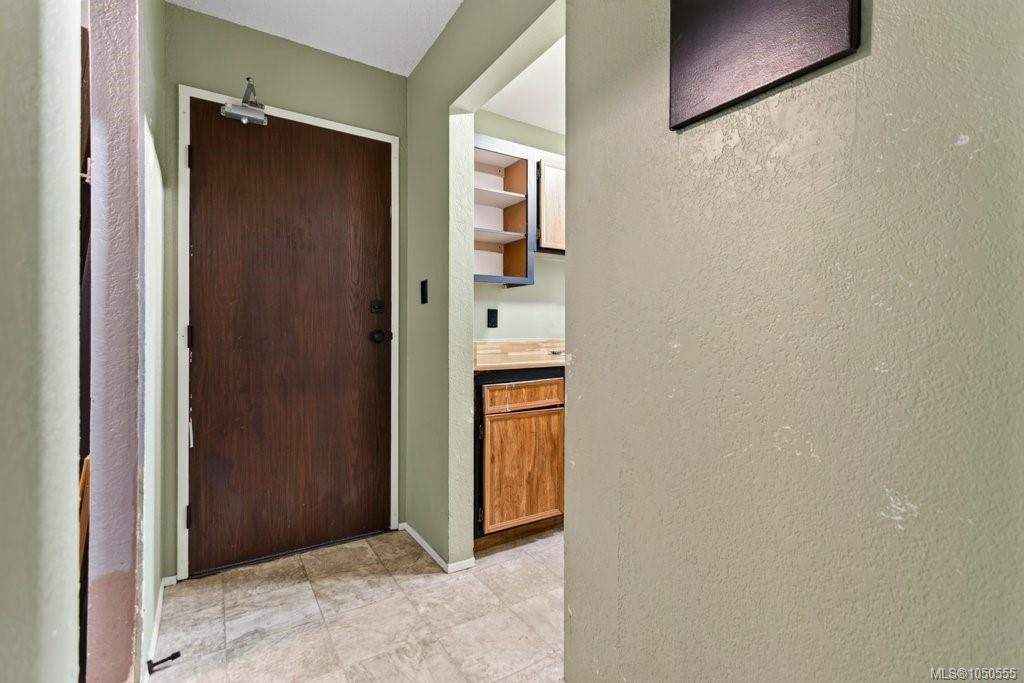 #212-1015 Cumberland Rd, Courtenay, BC
