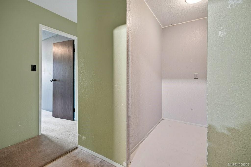 #212-1015 Cumberland Rd, Courtenay, BC