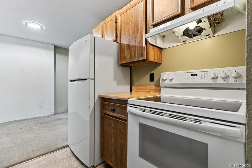 #212-1015 Cumberland Rd, Courtenay, BC