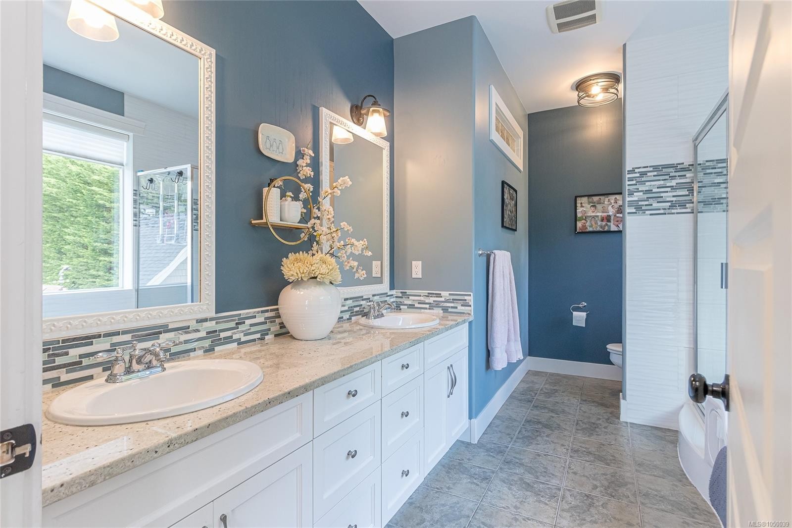 818 Craig Rd, Ladysmith, BC