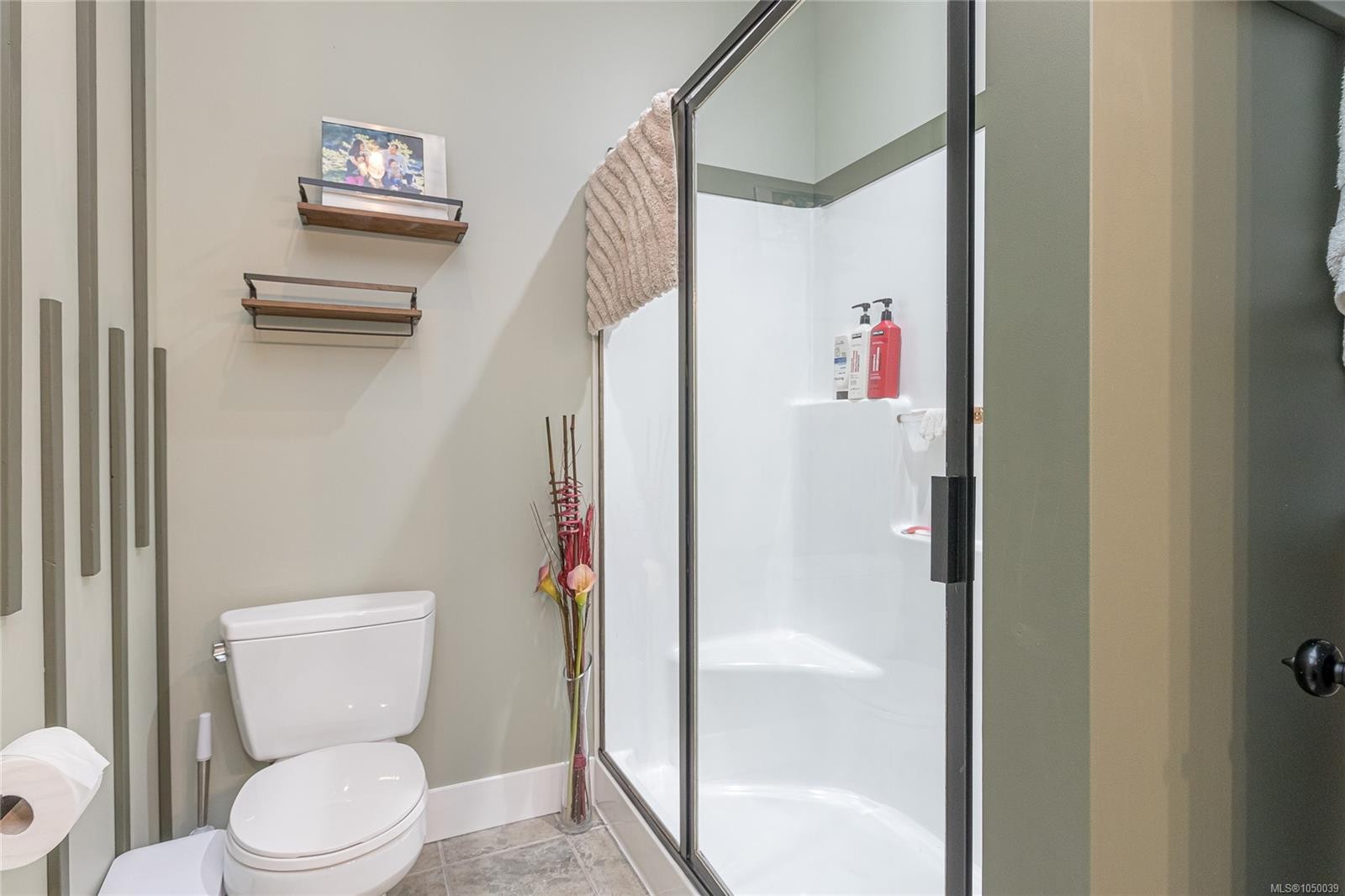 818 Craig Rd, Ladysmith, BC