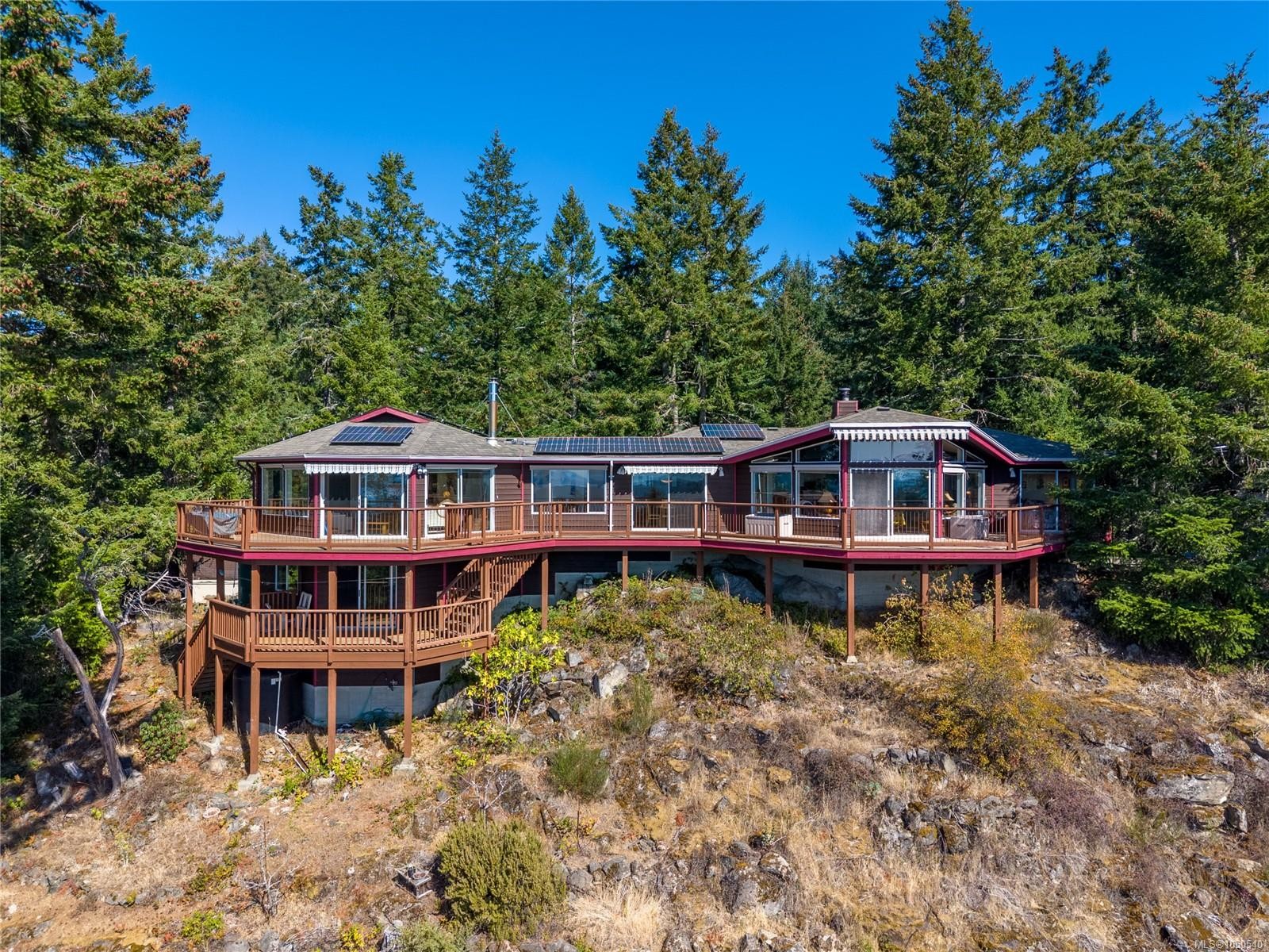 37163 Galleon Way, Pender Island, BC