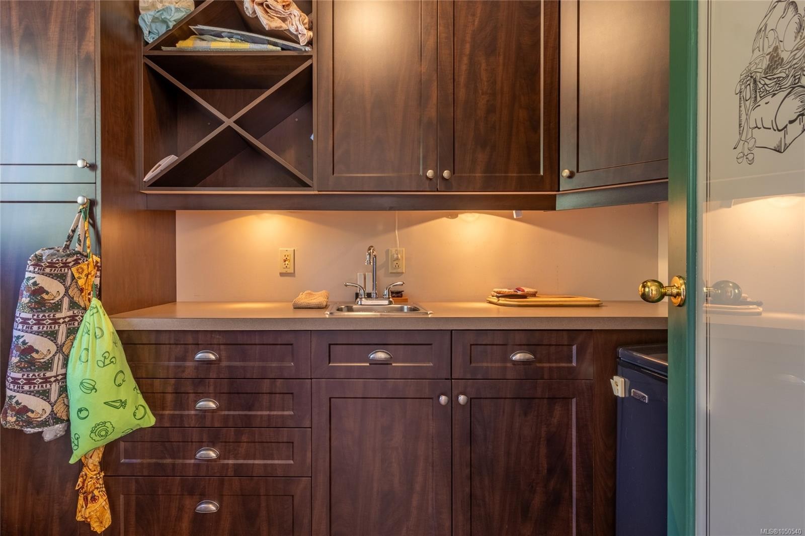 37163 Galleon Way, Pender Island, BC