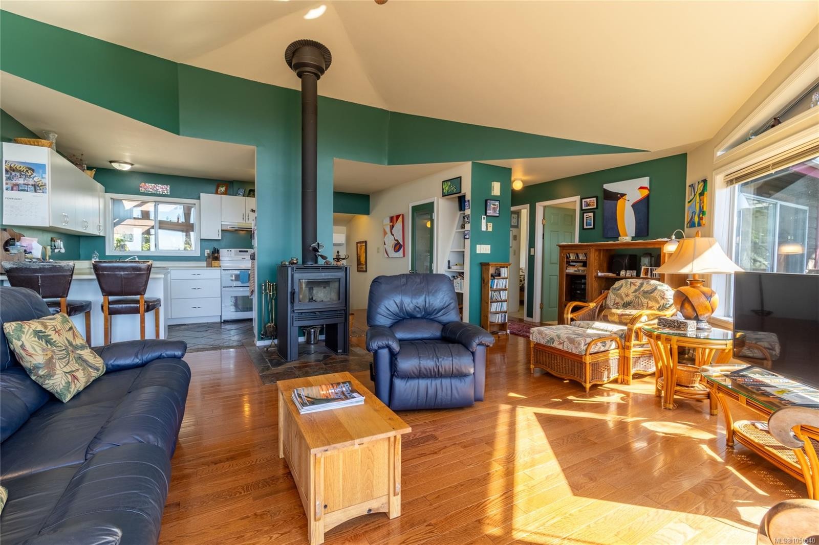 37163 Galleon Way, Pender Island, BC