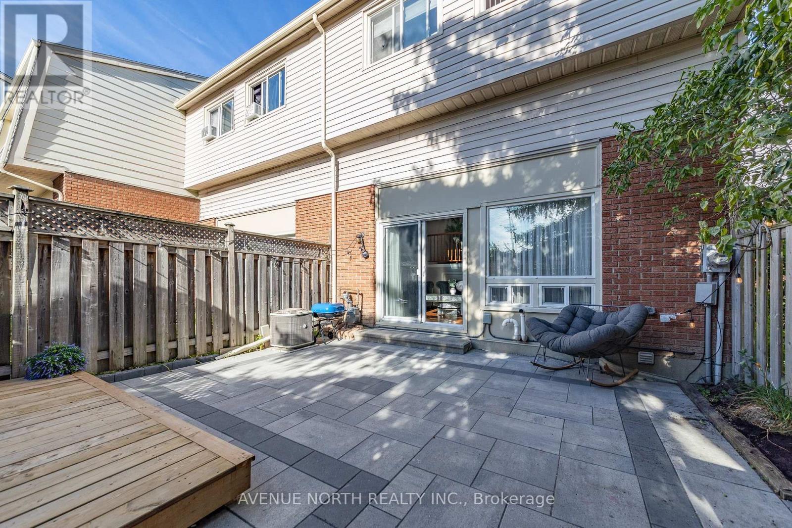 100 - 2415 Southvale Crescent, Ottawa, ON