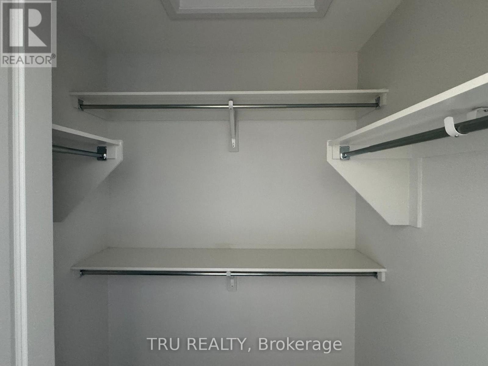 Walk-in closet - 76 Osler Street, Ottawa, ON