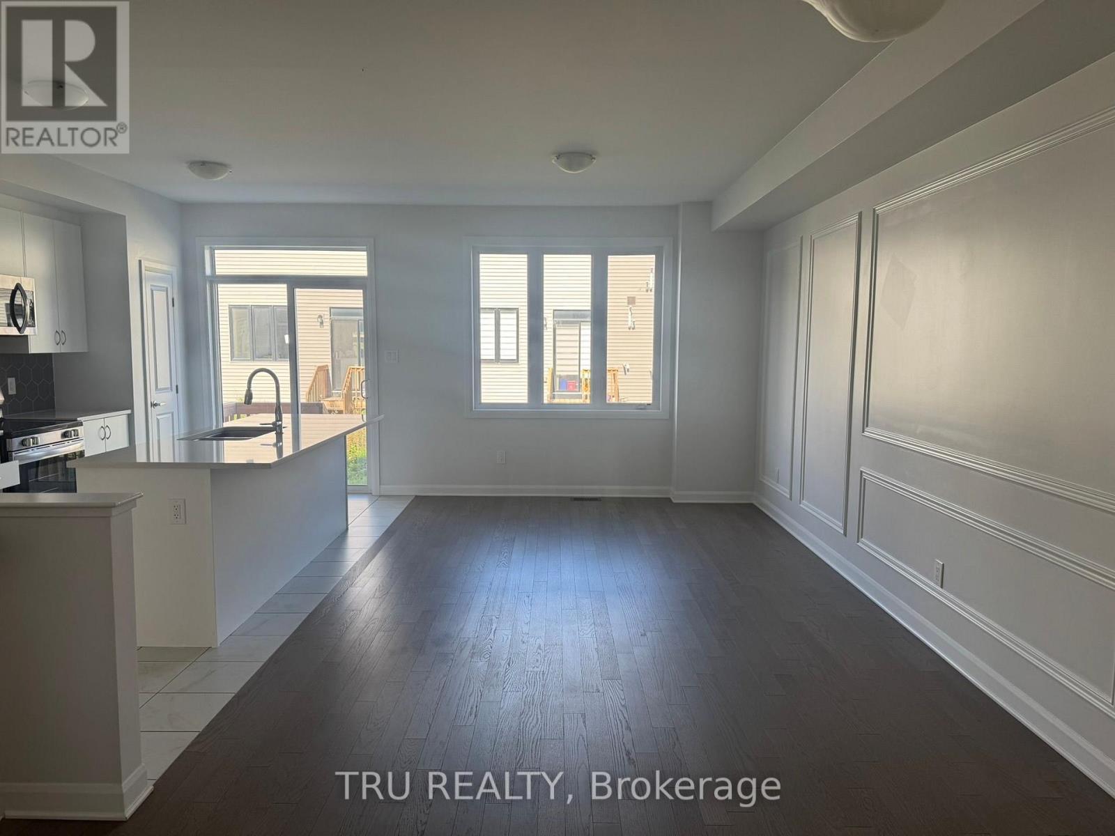 Living/DIning - 76 Osler Street, Ottawa, ON