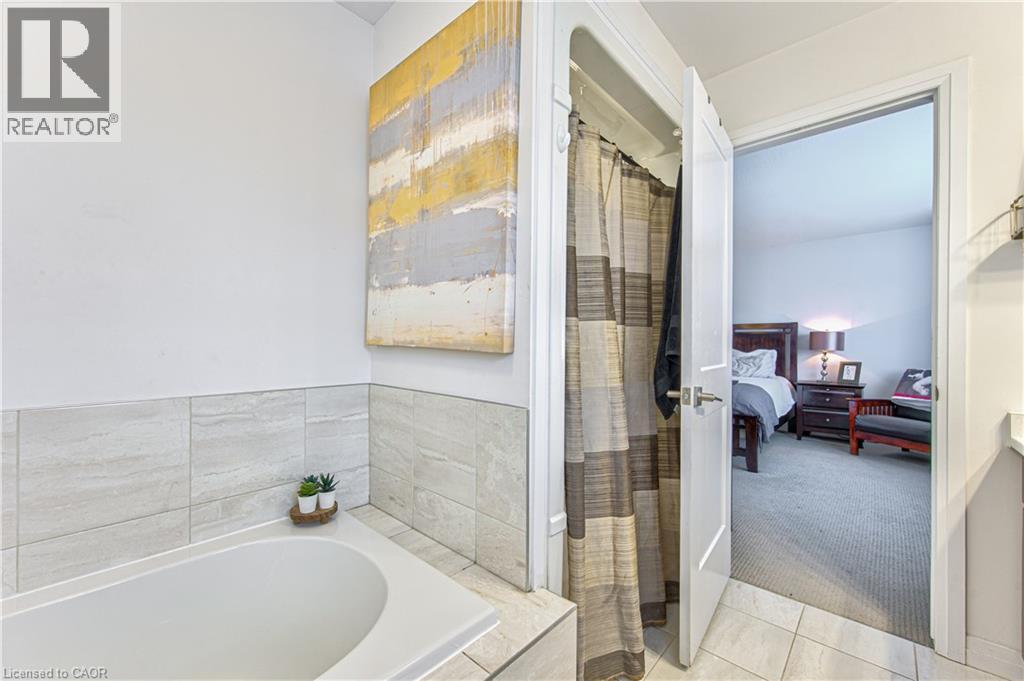 4073 Stadelbauer Drive, Beamsville, ON