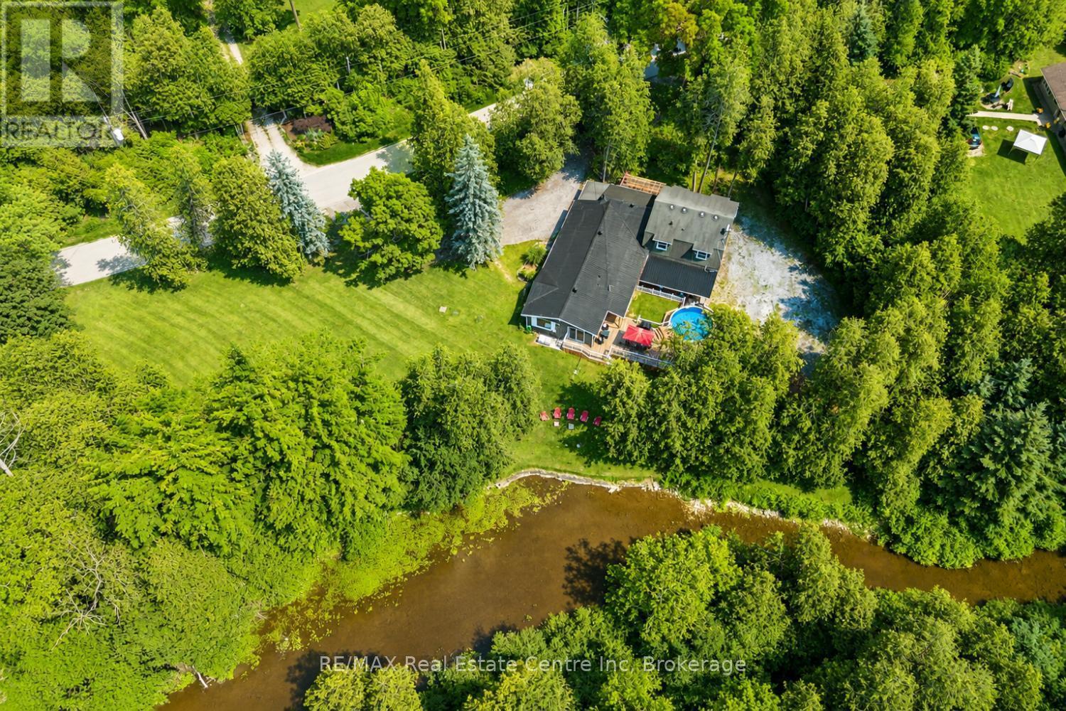 14 Ash Street, Guelph/Eramosa (Eden Mills), ON