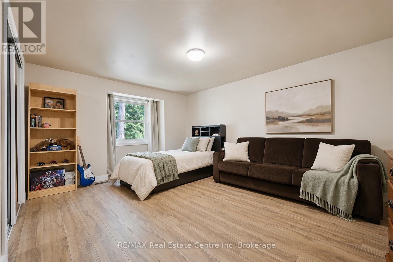 14 Ash Street, Guelph/Eramosa (Eden Mills), ON