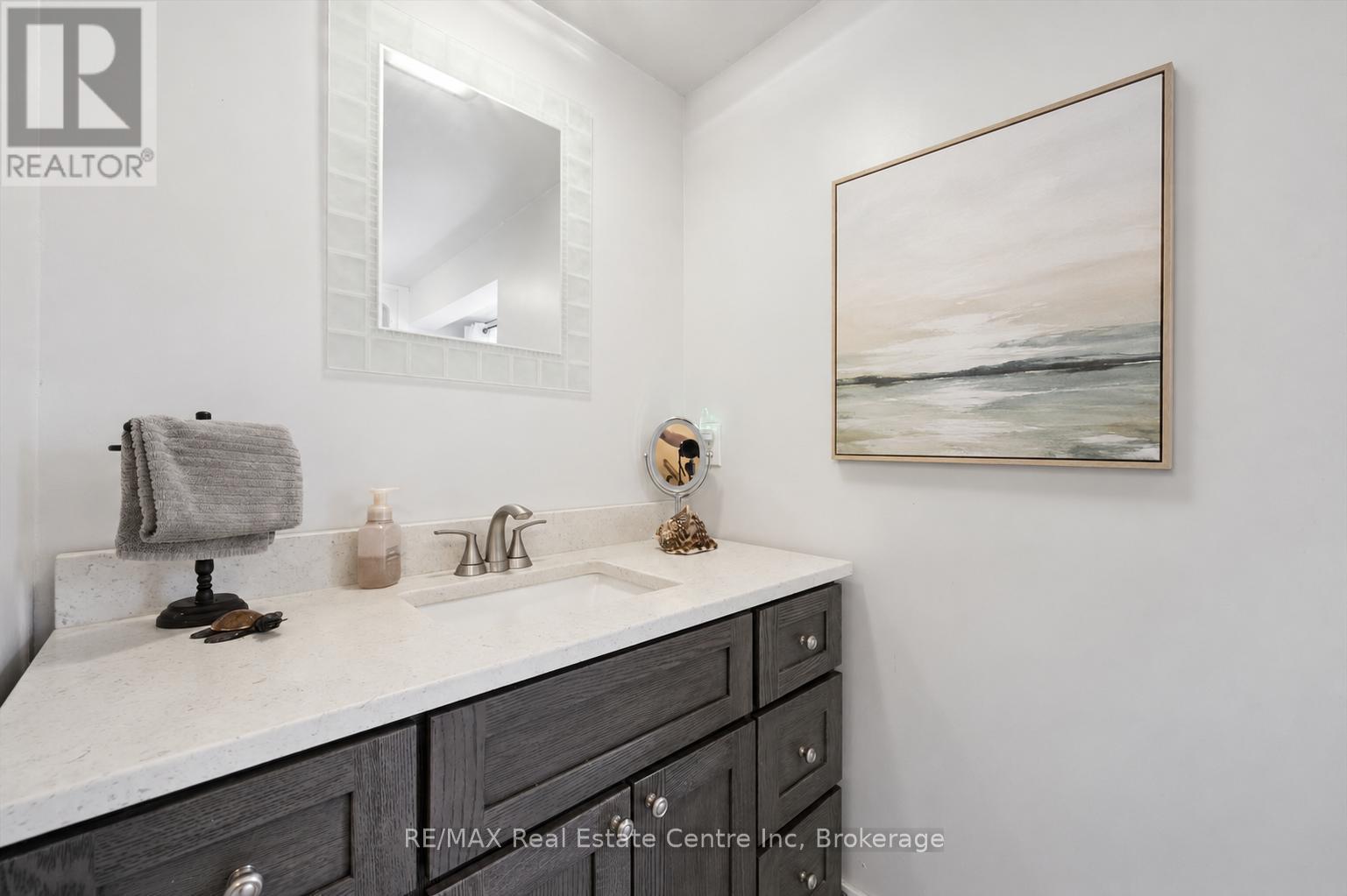 14 Ash Street, Guelph/Eramosa (Eden Mills), ON