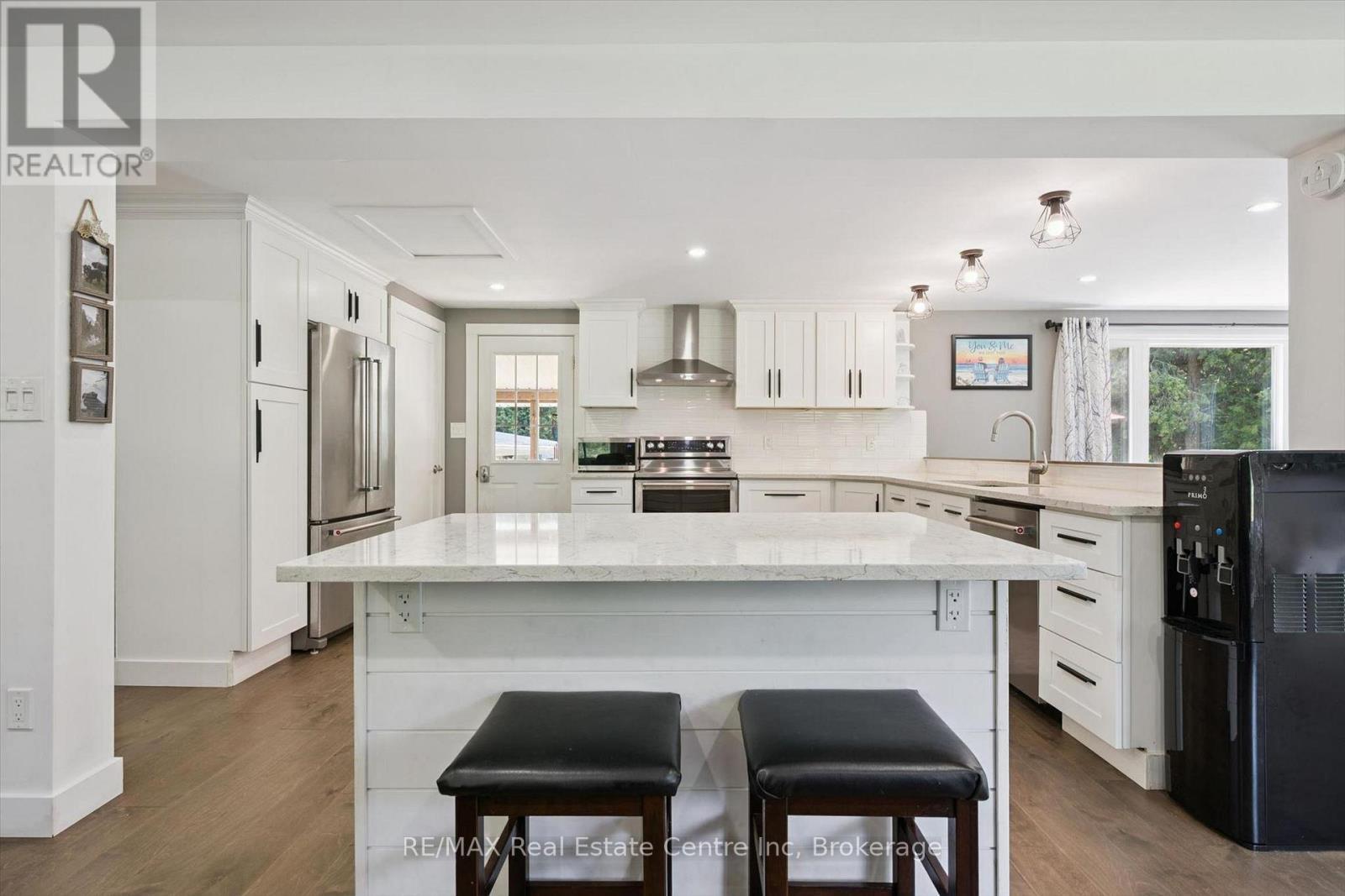 14 Ash Street, Guelph/Eramosa (Eden Mills), ON