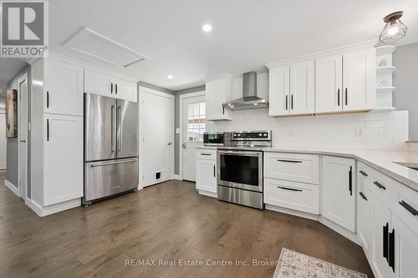 14 Ash Street, Guelph/Eramosa (Eden Mills), ON