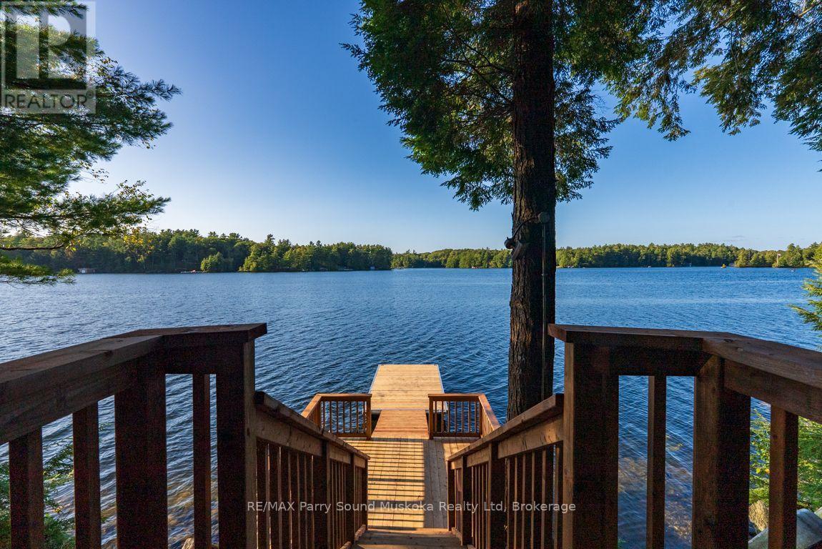 Panoramic open lake views w Gorgeous Sunset Skies - 33 Houston Lane, Seguin, ON
