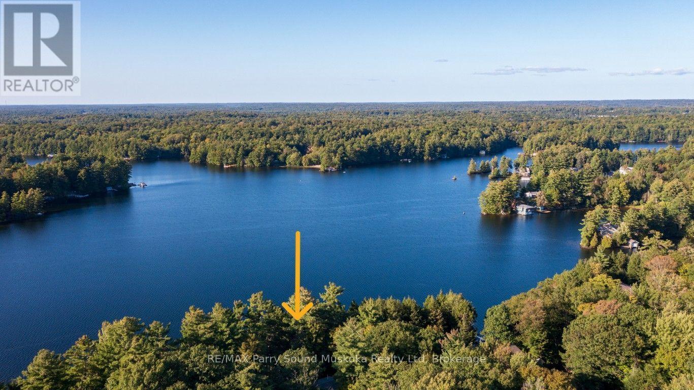 Beautiful Otter Lake! - 33 Houston Lane, Seguin, ON