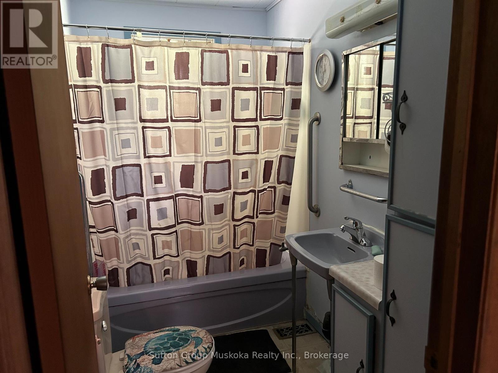 120 Line Hill Road, Huntsville (Chaffey), ON
