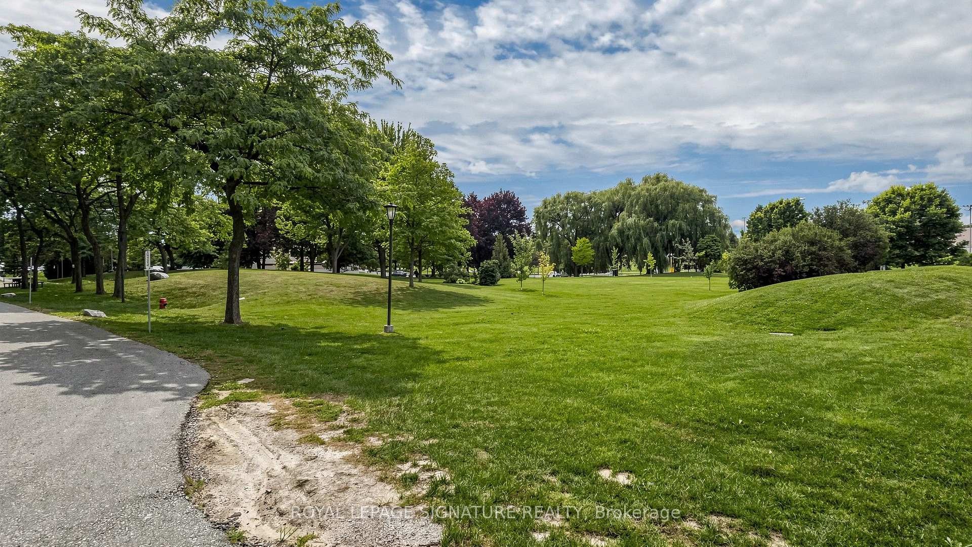 304-66 Falby Court, Ajax, ON