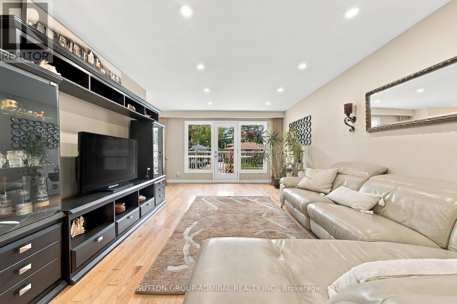 1871 Silverberry Crescent, Mississauga, ON