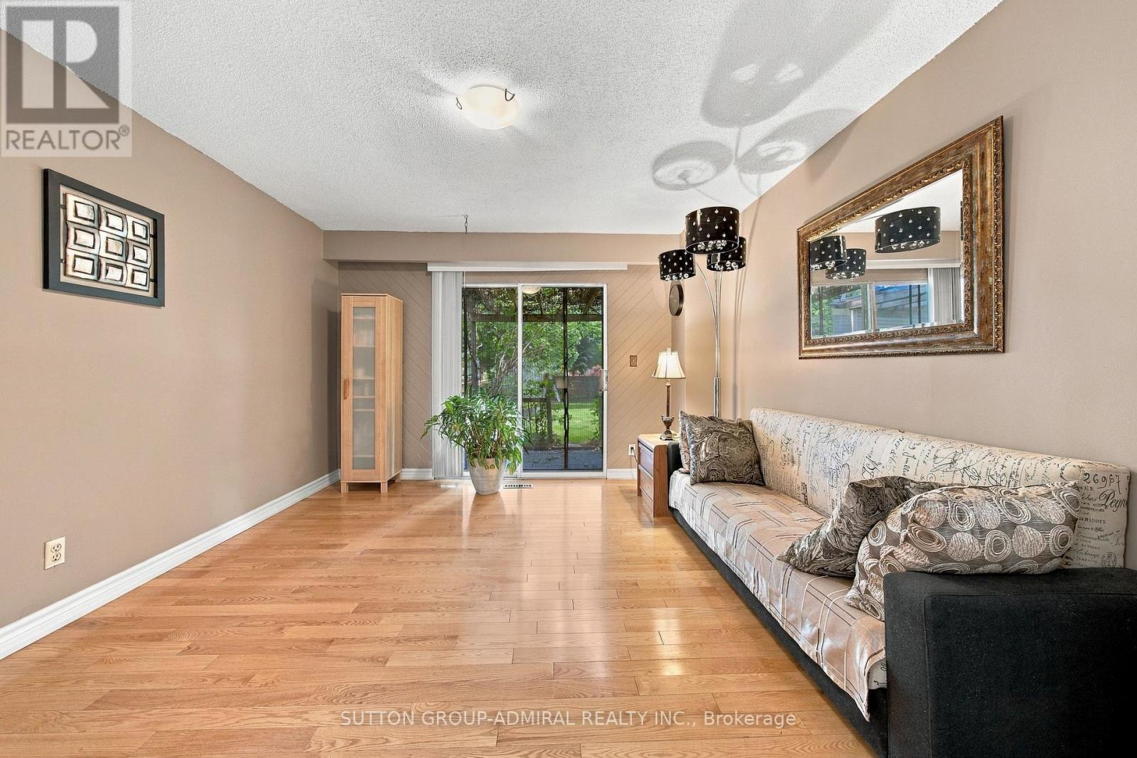 1871 Silverberry Crescent, Mississauga, ON