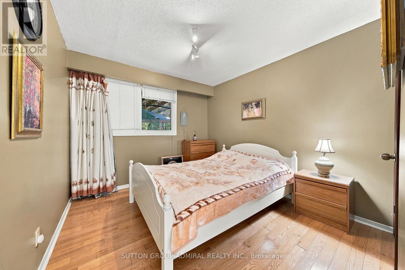 1871 Silverberry Crescent, Mississauga, ON