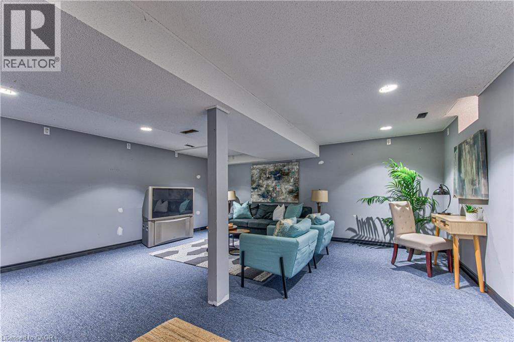 86 Chelsea Crescent, Stoney Creek, ON
