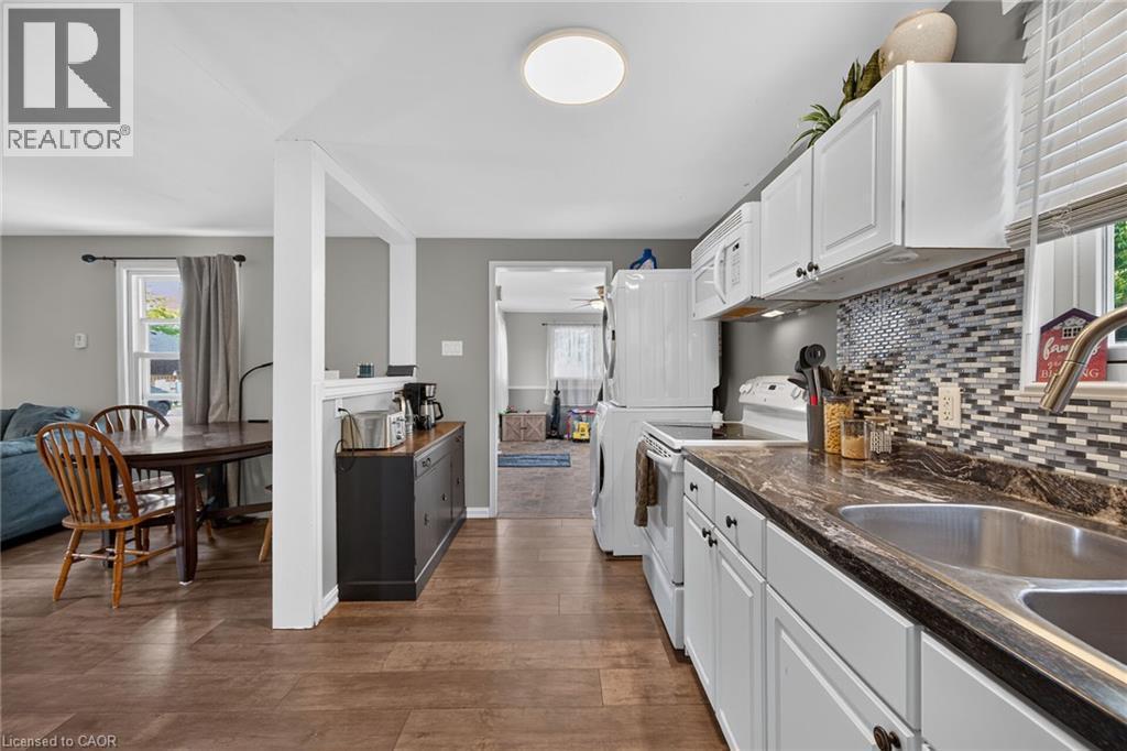 82 Division Street, Brantford, ON