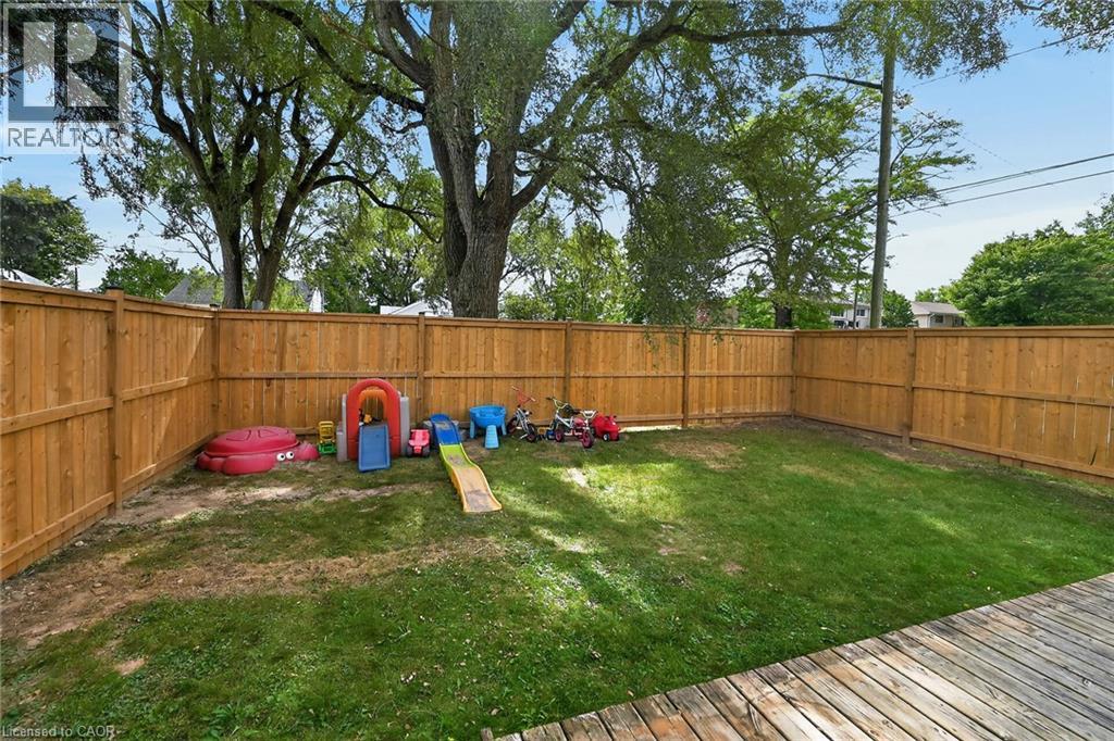 82 Division Street, Brantford, ON
