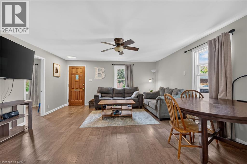 82 Division Street, Brantford, ON