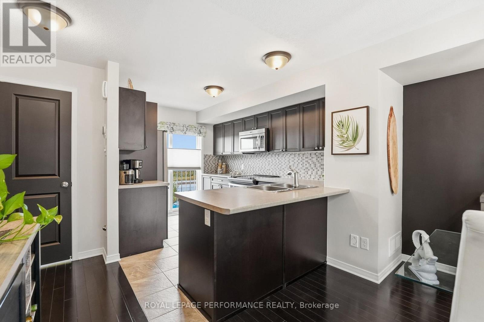 275 Eric Czapnik Way, Ottawa, ON