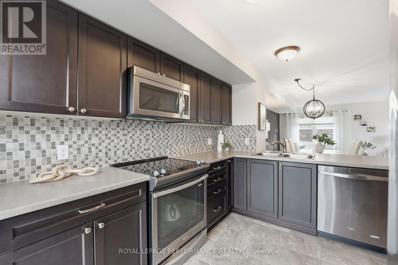 275 Eric Czapnik Way, Ottawa, ON